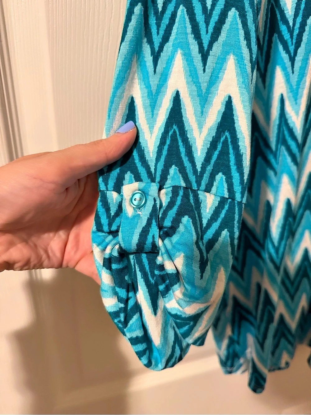 Pixley Geometric Tunic in Blue & White Size Small - Picture 4 of 4